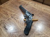 Smith & Wesson Model 460XVR 460 S&W Magnum 8.38 in - 5 of 9