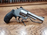 Smith & Wesson Model 69 Revolver 44 Magnum - 2 of 7