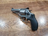 Smith & Wesson Model 69 Revolver 44 Magnum - 5 of 7