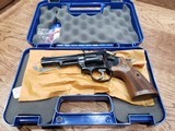 Smith & Wesson Model 19 Classic 357 Magnum 4.25 in. - 2 of 7