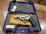 Smith & Wesson Model 66 Combat Magnum 357 Mag - 2 of 6