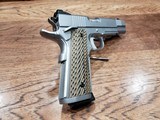 Dan Wesson 1911 Specialist 45 acp - 9 of 9