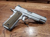 Dan Wesson 1911 Specialist 45 acp - 1 of 9