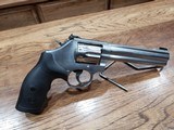 Smith & Wesson Model 617 22 LR 6 in. - 3 of 6