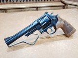 Smith & Wesson Model 57 Classic 41 Magnum - 1 of 7