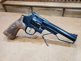 Smith & Wesson Model 57 Classic 41 Magnum - 5 of 7