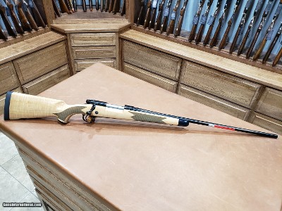 Winchester Model 70 Super Grade Maple 7mm Rem Mag