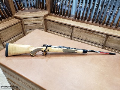 Winchester Model 70 Super Grade Maple 243 Win