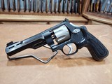 Smith & Wesson Performance Center Model 327 WR 9mm Jerry Miculek - 9 of 10