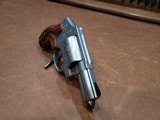 Smith & Wesson Model 640 Engraved 357 Magnum w/ Wood Case - 4 of 6