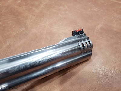 Smith & Wesson Model 500 S&W Magnum 8.38 in. Interchangeable Compensator - Image 9 of 9