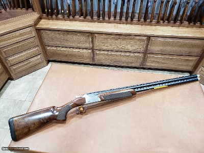 Browning Citori 825 Sporting 12 Ga 32 in.