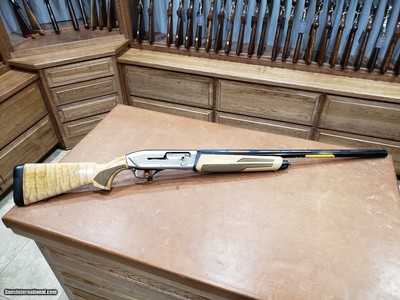 Browning Maxus II Ultimate Maple 12 Ga 28 in.