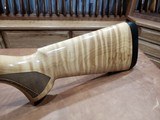 Browning Maxus II Ultimate Maple 12 Ga 28 in. - 10 of 13