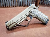 Colt 1911 Marine M45A1 45 acp Government Model w/ Rail - 4 of 6