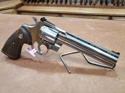 Colt Python 357 Magnum 6
