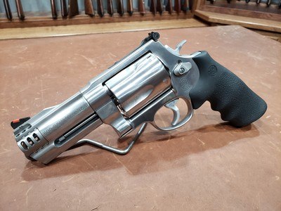 Smith & Wesson Model 500 4