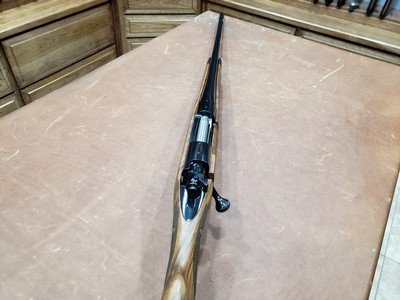 Winchester Model 70 Super Grade AAA French Walnut 7mm Rem Mag - Image 3 of 12