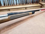 Winchester Model 70 Super Grade AAA French Walnut 7mm Rem Mag - 5 of 12