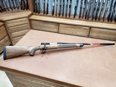Winchester Model 70 Super Grade AAA French Walnut 7mm Rem Mag