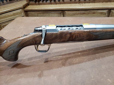 Browning X-Bolt II 30-06 Sprg White Gold Medallion 22