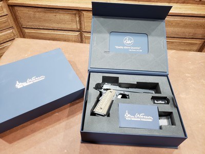 CZ Dan Wesson 1911 Specialist 45 acp Black 5