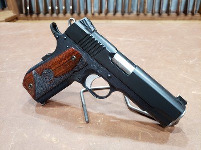 Dan Wesson 1911 Guardian 45 acp 4.25 in 01829 - Image 4 of 9
