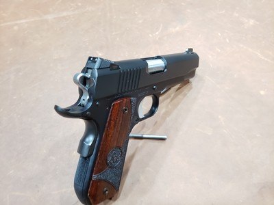 Dan Wesson 1911 Guardian 45 acp 4.25 in 01829 - Image 5 of 9