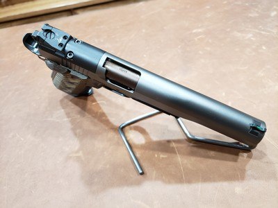 Dan Wesson 1911 Kodiak 10mm Tri-Tone 6