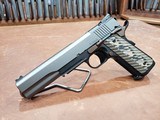 Dan Wesson 1911 Kodiak 10mm Tri-Tone 6