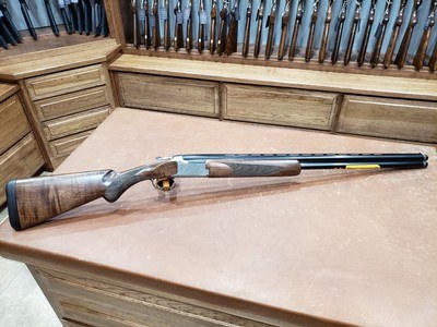 Browning Citori White Lightning 20 Gauge Over & Under - Image 1 of 11
