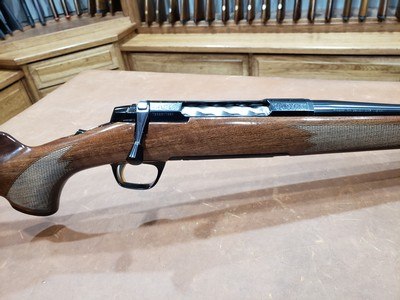 Browning X-Bolt 2 Medallion SPR 300 Win Mag 22