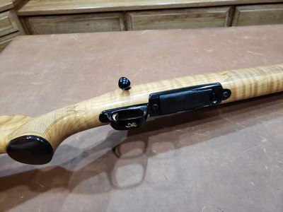 Browning X-Bolt 2 Medallion Maple 243 Win 22