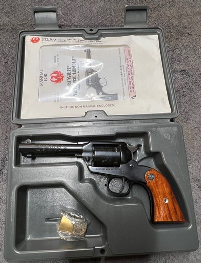 Ruger New Bearcat with case