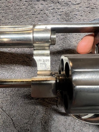 Smith and Wesson model 15-2 38 special nickel finish - Image 9 of 9
