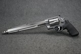 Smith & Wesson 460 XVR Performance Center 10.5" Barrel 460 S&W - 2 of 7