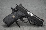 Wilson Combat Experior Compact 9mm 4" Barrel - 2 of 3