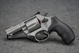 Smith & Wesson 69 Combat Magnum 44 Magnum 2.75" Barrel - 1 of 2