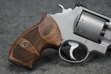 Smith & Wesson 627 Performance Center 357 Magnum 2.625" Barrel - 6 of 6