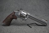 Smith & Wesson 629 Deluxe 44 Magnum 6.5" Barrel - 2 of 2