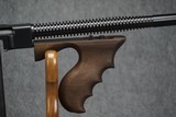 Auto Ordnance Thompson 1927A1 Deluxe T1 45 ACP 16.5" Barrel T150D - 5 of 11