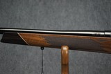 Weatherby Mark V Deluxe 300 Weatherby Magnum 26" Barrel - 9 of 10