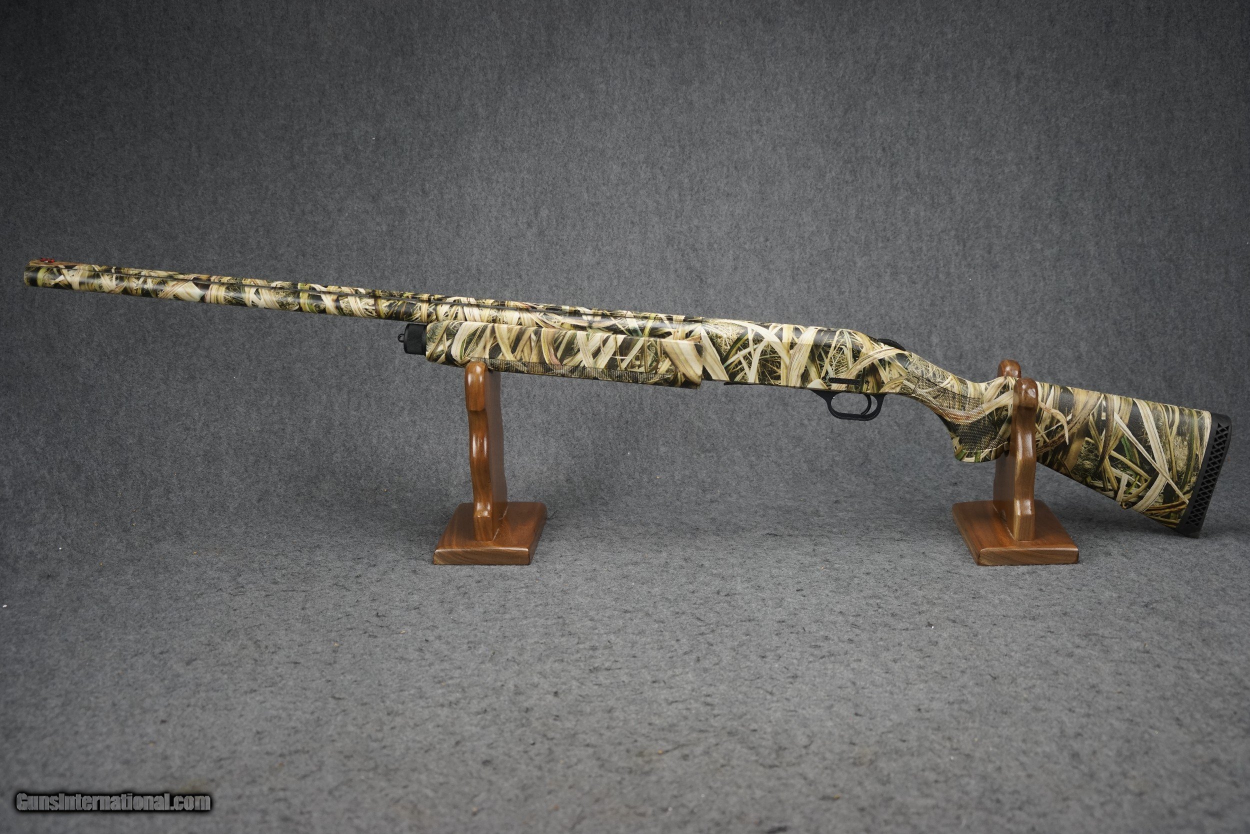 *USED* Mossberg 930 Shadowgrass Blades Camo 12 Gauge 28" Barrel