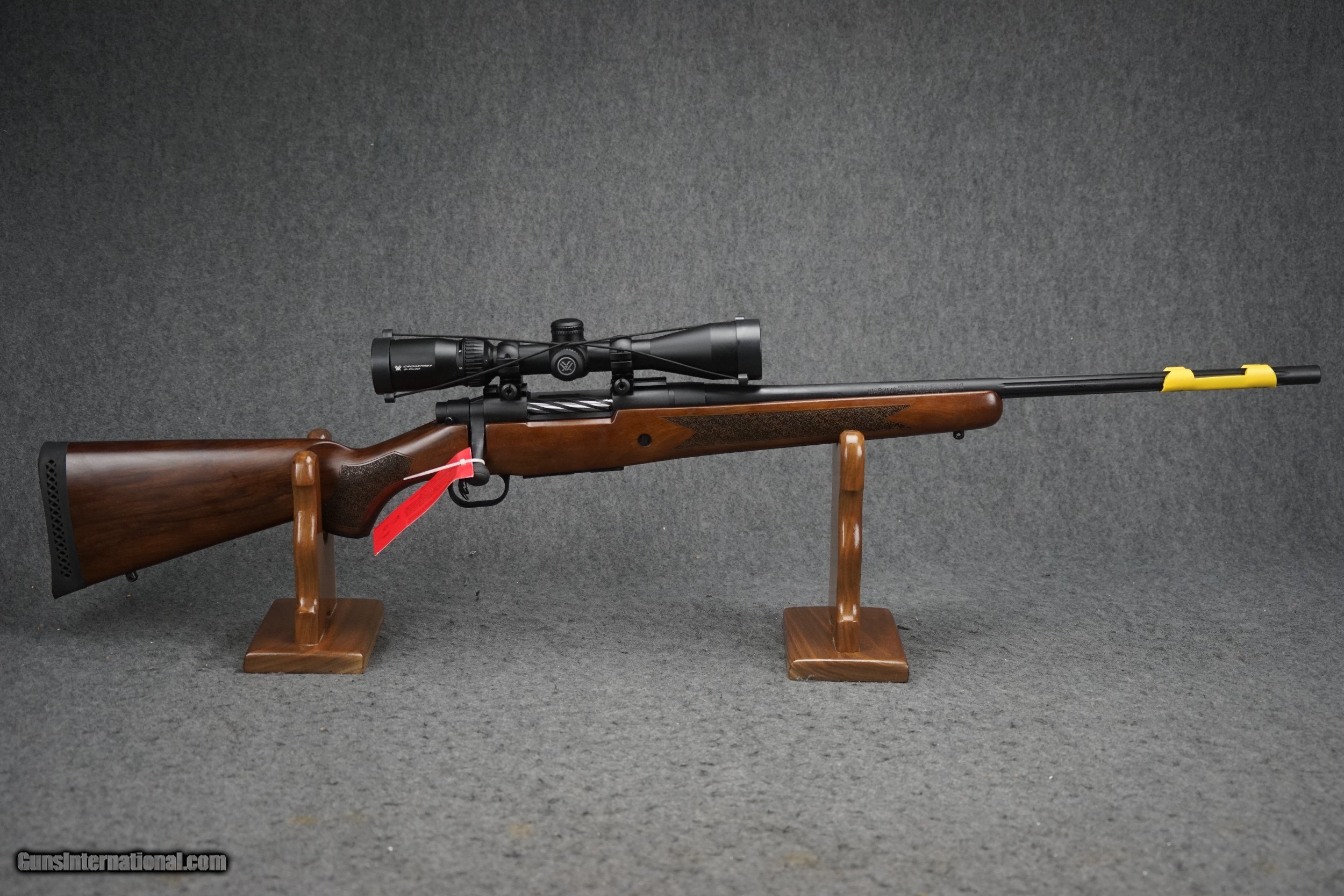 Mossberg Patriot Walnut 6.5 Creedmoor 22" Barrel w/ Scope Combo