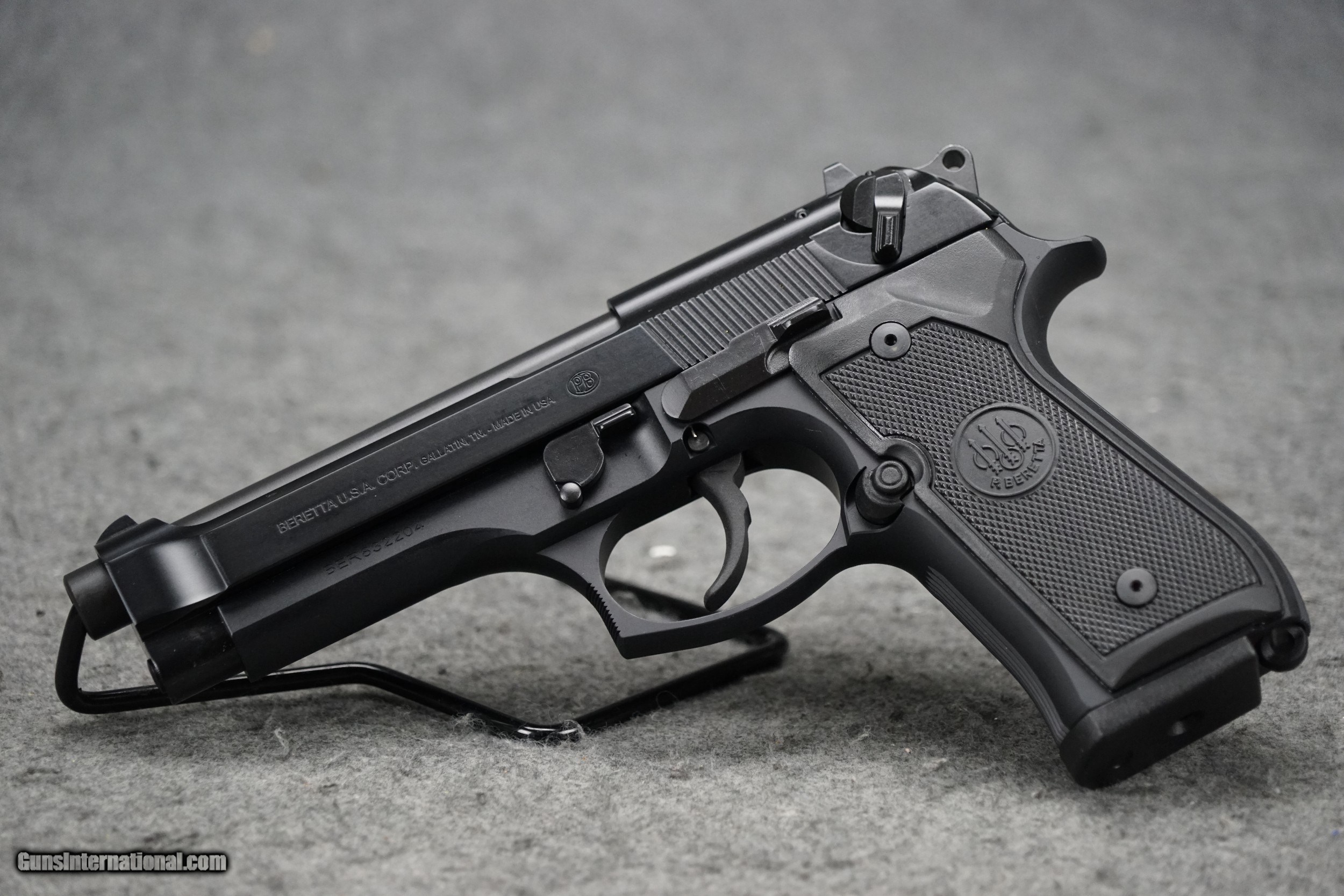 Beretta 92FS 9mm 4.9