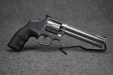 Smith & Wesson 686-6 Plus 357 Mag 6