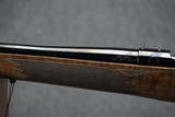 Weatherby Mark V Deluxe 300 Wby Mag 26