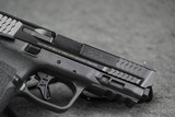 Smith & Wesson M&P9 M2.0 OR 9mm 4.25