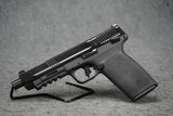 Smith & Wesson M&P5.7 5.7x28mm 5