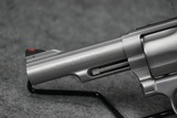 Smith & Wesson 69 Combat Magnum 44 Mag 4.25